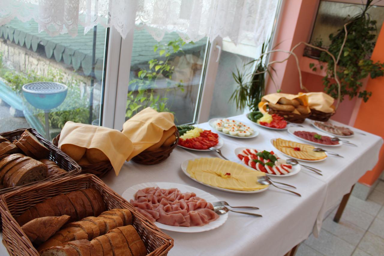 嘉仕酒店 Rožňava 外观 照片