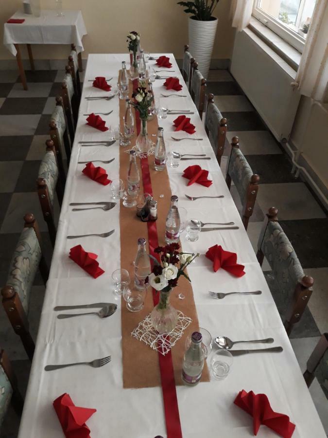 嘉仕酒店 Rožňava 外观 照片